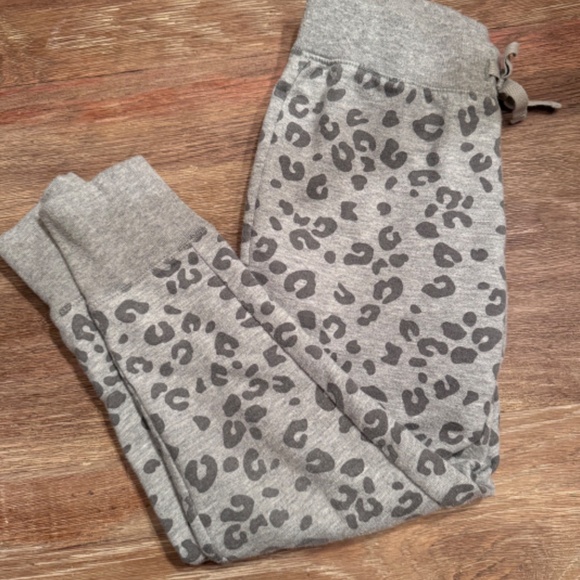 Girls Jogger Sweatpants - Picture 2 of 2